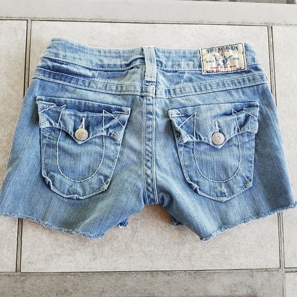 True Religion Pants - ⬇️$35 True Religion Blue Denim Joey Cuttoff Shorts